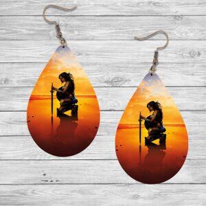 Wonder Woman Earrings